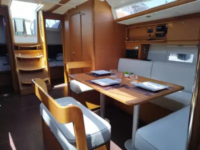 Salon of Thymus, a Dufour 430 sailboat at Olbia, Italy