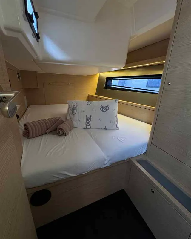 Cabin on Super Bee, a Dufour 41 sailboat at Jezera, Croatia