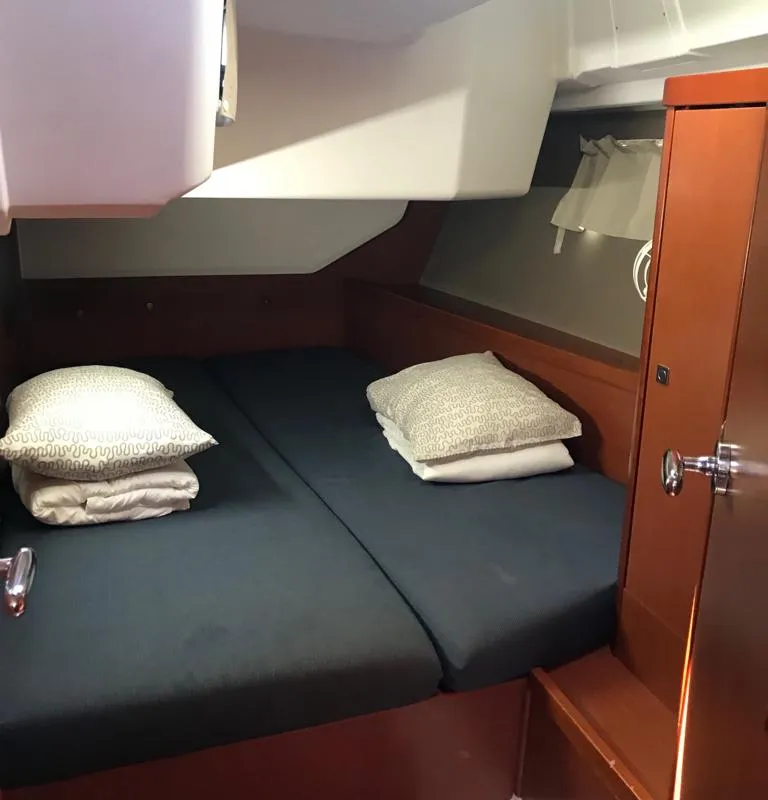 Cabin on Alboran Gin Tonic, a Beneteau Oceanis 45 sailboat at es Jonquet, Spain
