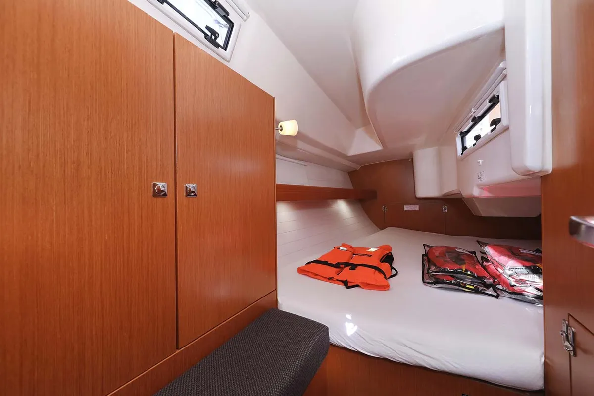 Cabin on Moja Niska, a Bavaria Cruiser 33 sailboat at Murter, Croatia