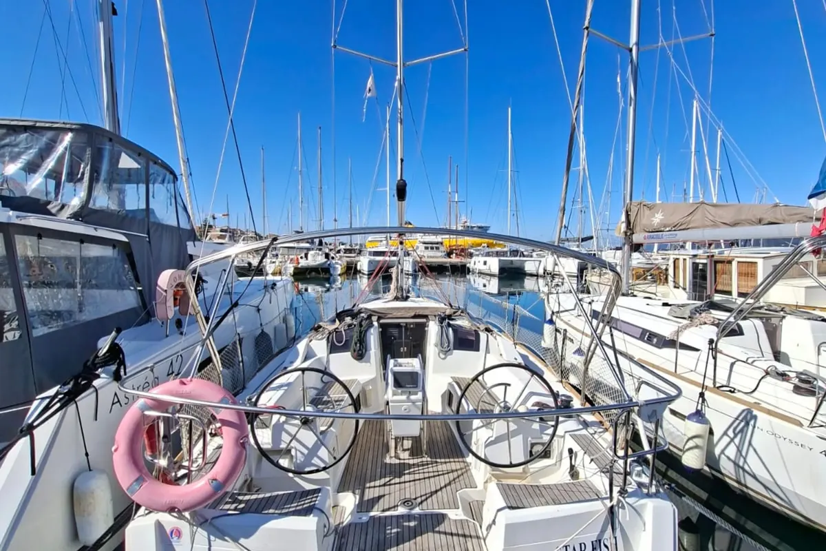 STAR FISH, a Jeanneau Sun Odyssey 389 sailboat at Propriano, France