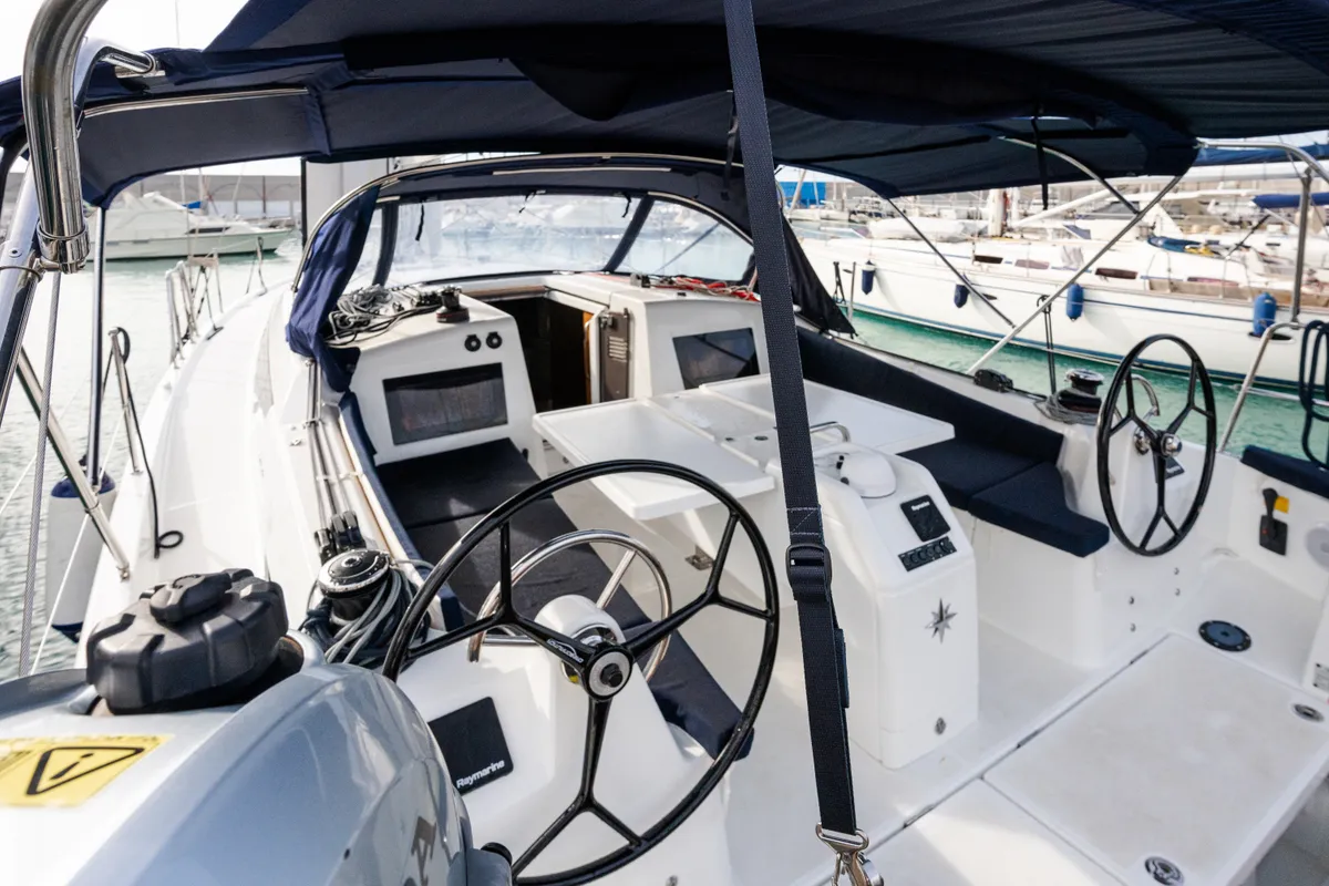 Cockpit of Pheia - Comfort line, a Jeanneau Sun Odyssey 410 sailboat at Rosignano Solvay, Italy