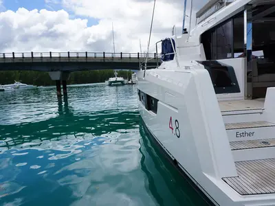 Esther, a Bali 4.8 catamaran at Roche Caiman, Seychelles