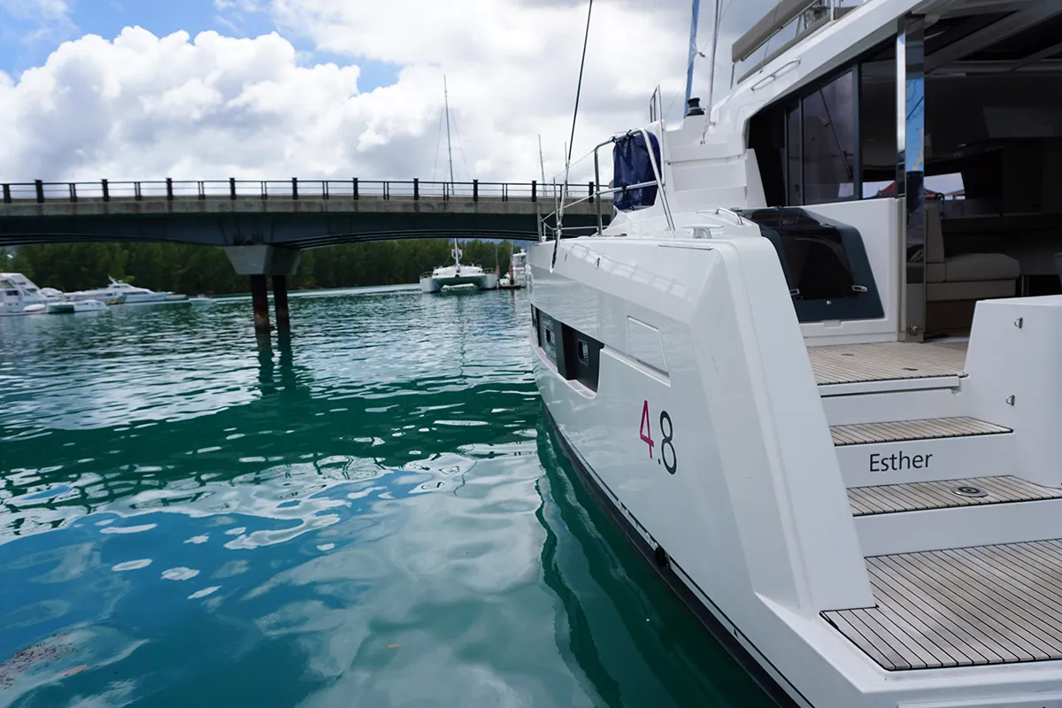 Esther, a Bali 4.8 catamaran at Roche Caiman, Seychelles
