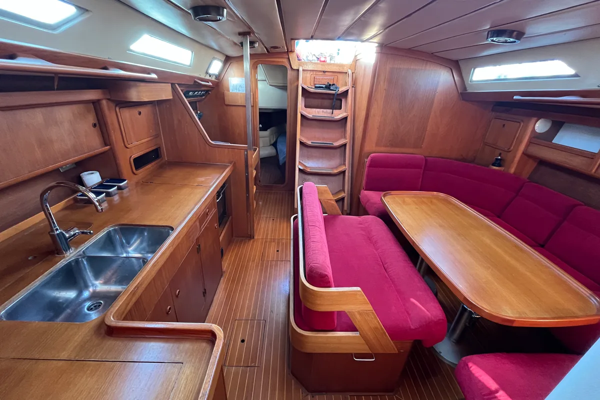 Salon of Classic, a Grand Soleil 45 sailboat at Palamós, Spain