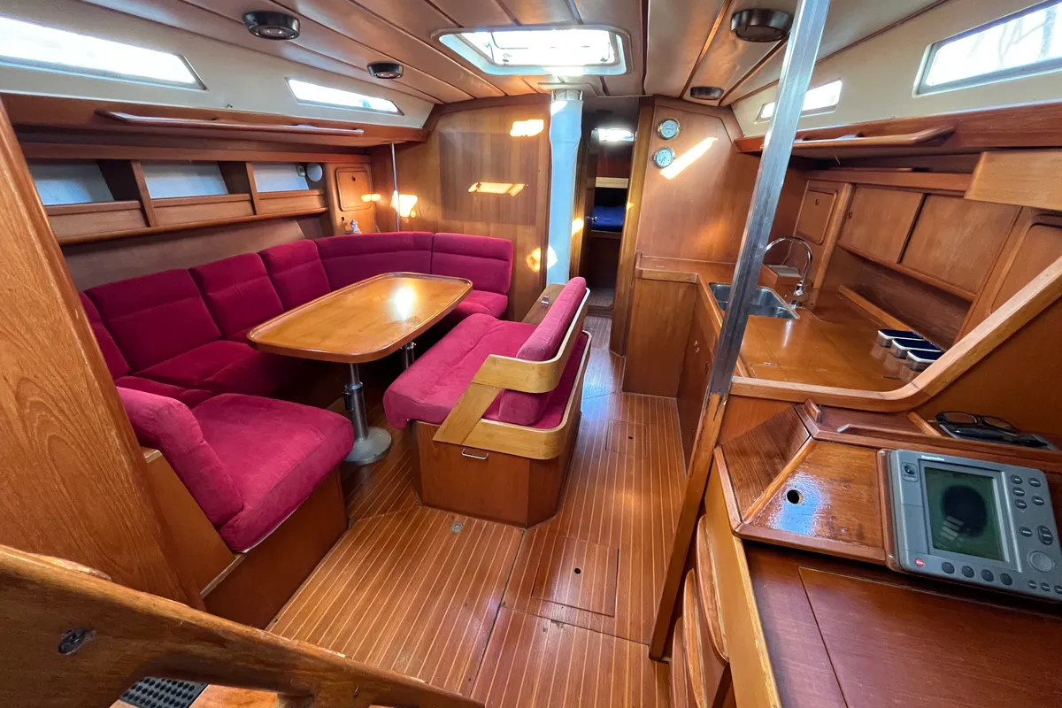 Salon of Classic, a Grand Soleil 45 sailboat at Palamós, Spain