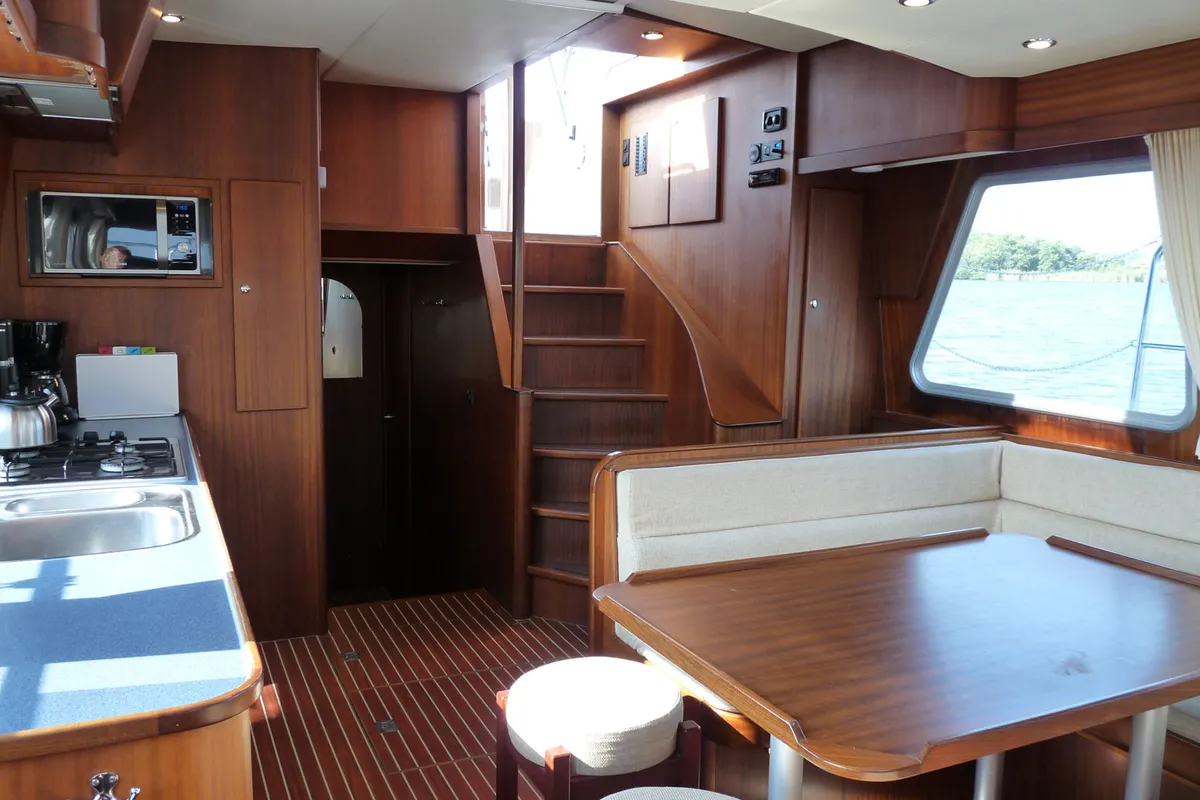 Salon of Gulet Holiday 1300, a motorboat at Akkrum, Netherlands