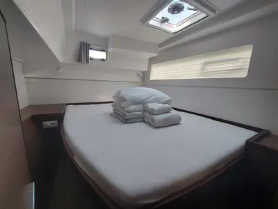 Cabin on Manu, a Lagoon 40 catamaran at Seget Donji, Croatia