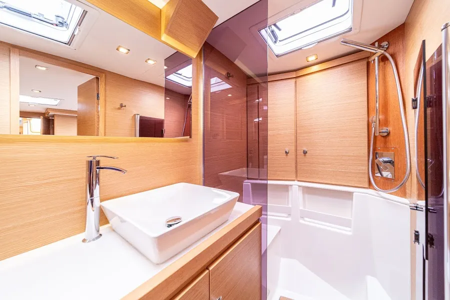 Head on Bahia Feliz V, a Dufour Exclusive 63 sailboat at Primošten, Croatia