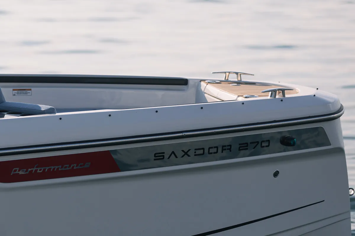Exterior view of Aquallou, a Saxdor 270 GTO motorboat at Anavissos, Greece