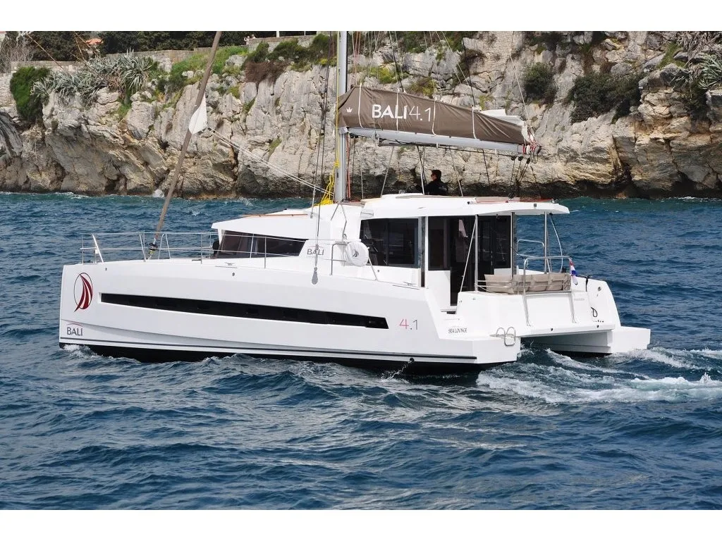 Exterior view of Nereida, a Bali 4.1 catamaran at Athens, Greece