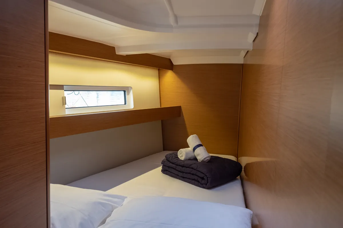 Cabin on Ioleta, a Jeanneau Sun Odyssey 440 sailboat at Municipal Unit of Lefkada, Greece