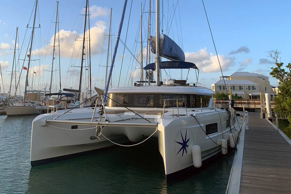 Trinity, a Lagoon 46 catamaran at Roche Caiman, Seychelles