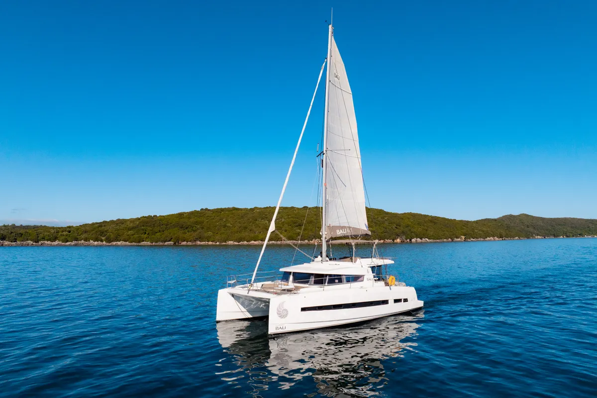 Exterior view of ZIZI, a Bali 4.1 catamaran at Preveza, Greece