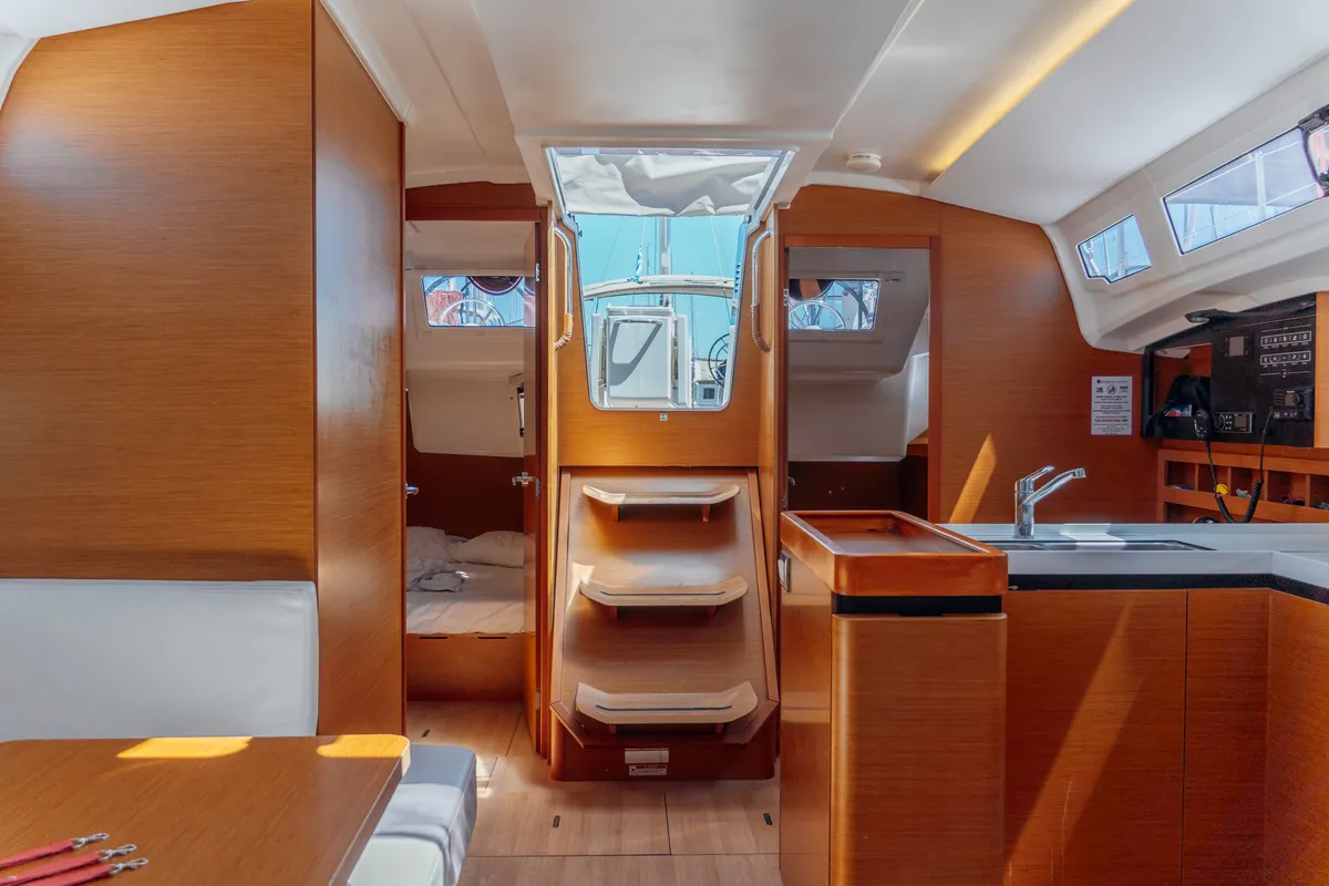 Salon of Anassa, a Jeanneau Sun Odyssey 410 sailboat at Kos, Greece