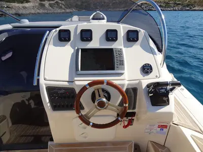 Cockpit of Marco, a MAR-CO e-motion 32 motorboat at Primošten, Croatia