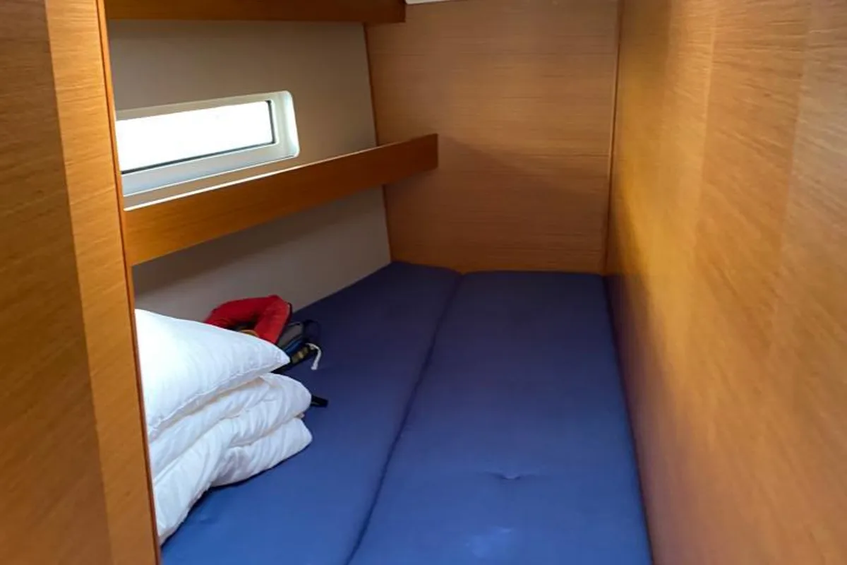 Cabin on Jeanneau Sun Odyssey 440, a sailboat at Elephant Butte Estates, United States