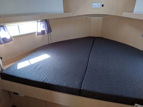 Cabin on Tofino, a Futura 36 motor yacht at Kukljica, Croatia