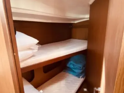 Cabin on Yello, a Beneteau Oceanis 40.1 sailboat at Municipal Unit of Lefkada, Greece