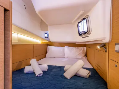 Cabin on Konstantinos, a Jeanneau Sun Odyssey 410 sailboat at Ellomenos, Greece