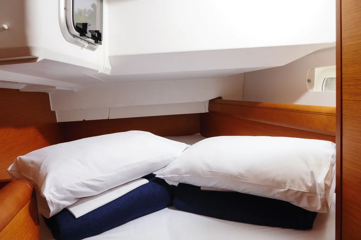 Cabin on Tortuga, a Jeanneau Sun Odyssey 449 sailboat at Rogač, Croatia