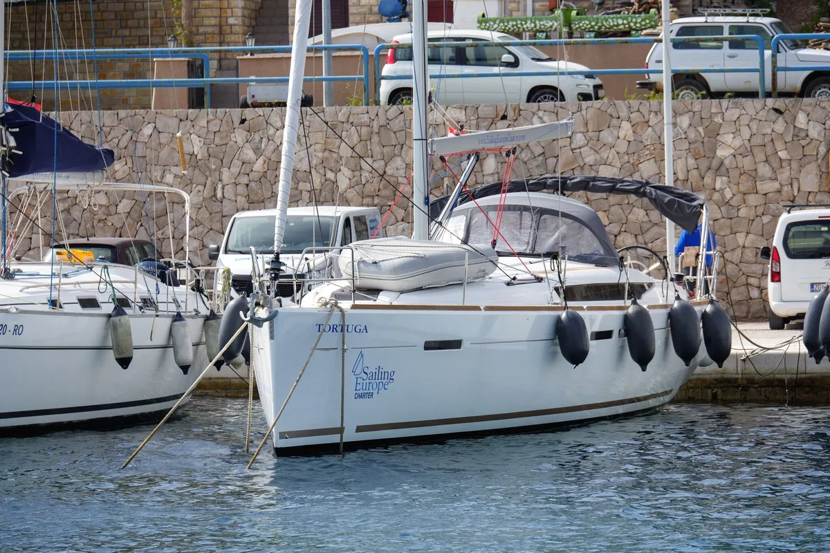 Exterior view of Tortuga, a Jeanneau Sun Odyssey 449 sailboat at Rogač, Croatia