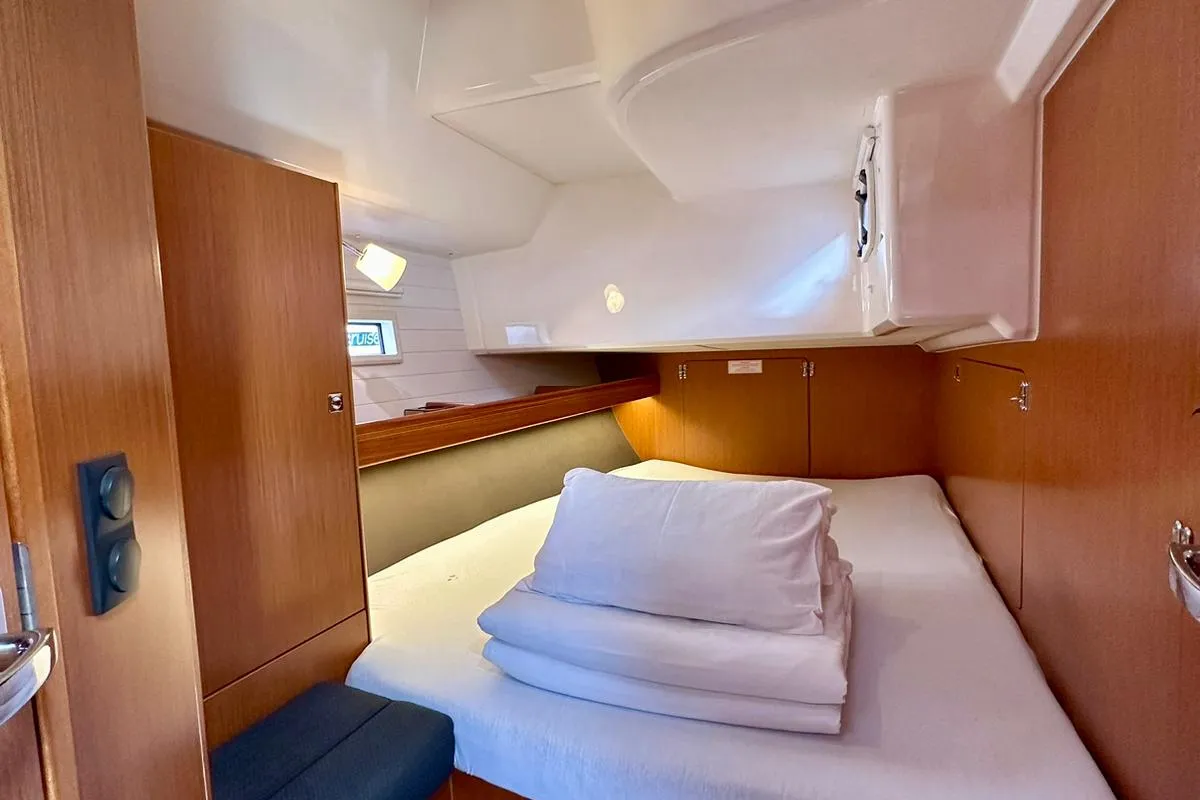 Cabin on Rava, a Bavaria Cruiser 46 sailboat at Sukošan, Croatia