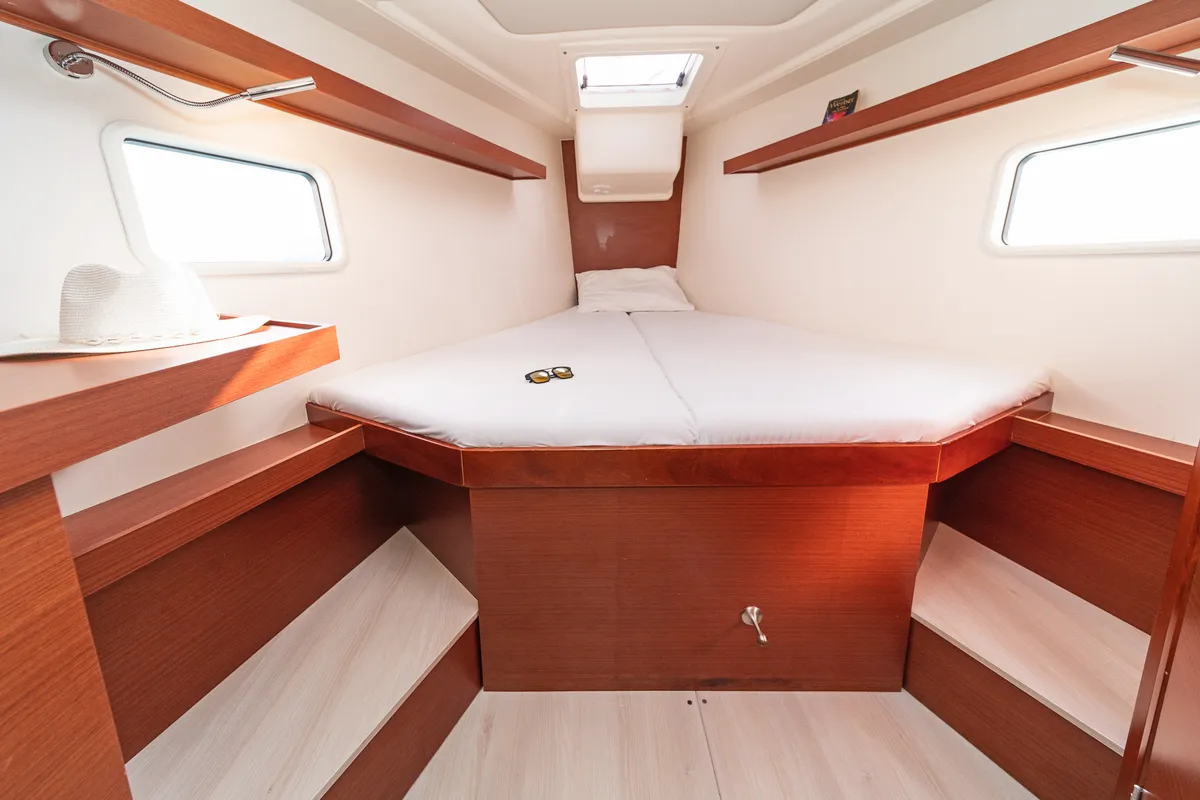 Cabin on Azur, a Hanse 418 sailboat at Lavreotiki Municipal Unit, Greece