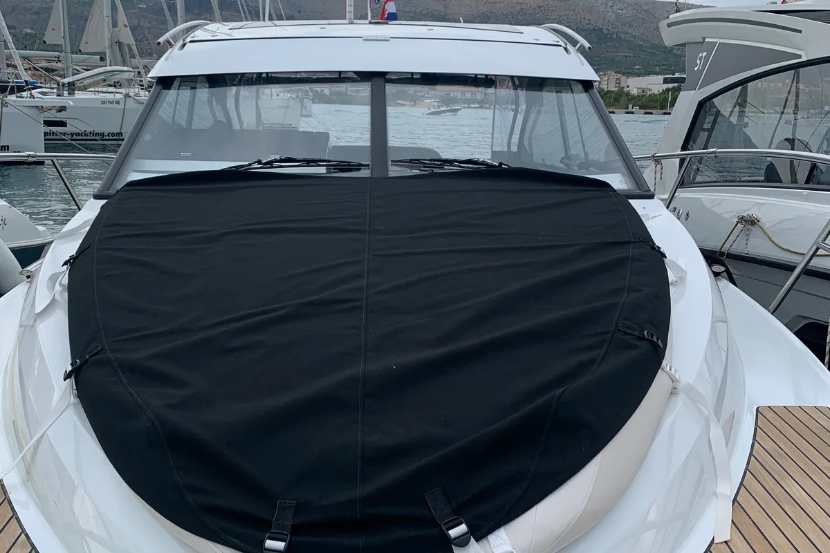 Deck of J&LO, a Grandezza 280C motorboat at Grad Trogir, Croatia
