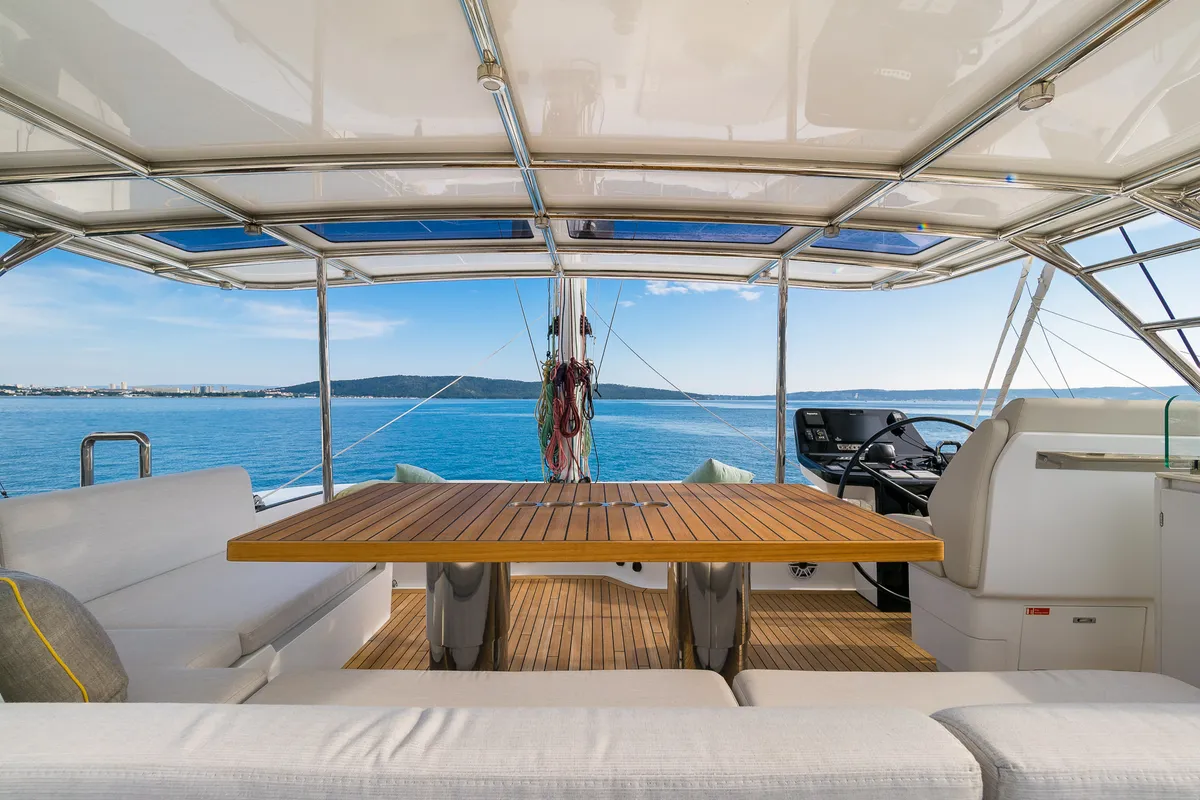 Deck of Zara, a Sunreef 50 catamaran at Kaštela, Croatia