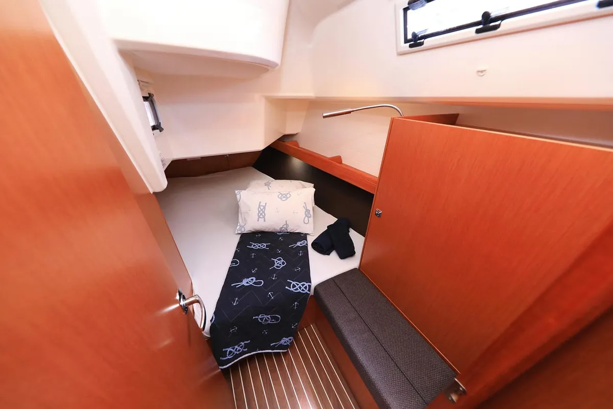 Cabin on Westa, a Bavaria Cruiser 37 sailboat at Grad Biograd na Moru, Croatia