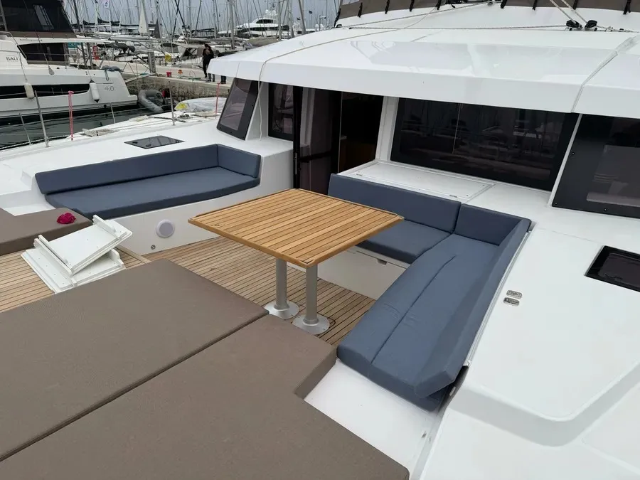 Bali 5.2 - 6 + 2 cab., a catamaran at Athens, Greece