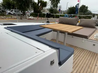 Bali 5.2 - 6 + 2 cab., a catamaran at Athens, Greece