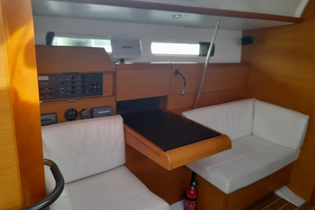 Salon of Mira, a Jeanneau Sun Odyssey 439 sailboat at Salerno, Italy