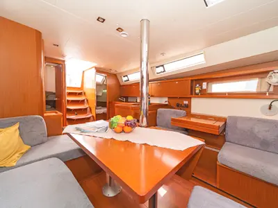 Salon of Huschel II, a Beneteau Oceanis 41 sailboat at Kos, Greece