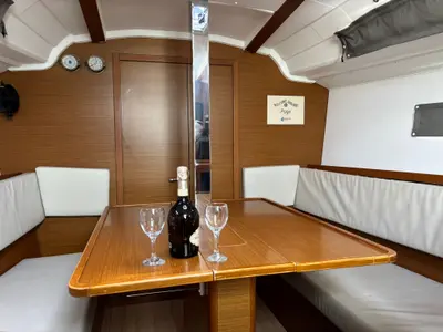 Salon of Page, a Jeanneau Sun Odyssey 349 sailboat at Općina Pakoštane, Croatia