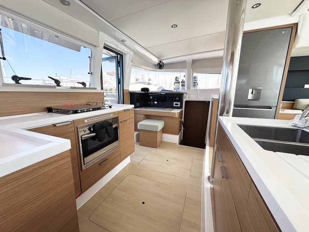 Zinfandel, a Bali 4.2 catamaran at Pirovac, Croatia