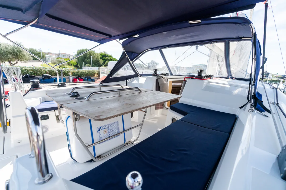 Deck of Oneiros - Comfort line, a Beneteau Oceanis 40.1 sailboat at Olbia, Italy