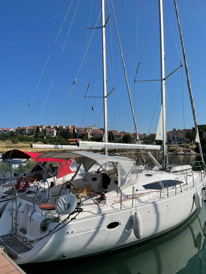 Exterior view of Aquaholic, a Elan 434 Impression sailboat at Grad Pula, Croatia