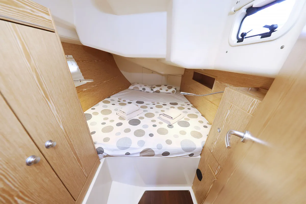 Cabin on Seaway, a Hanse 455 sailboat at Grad Biograd na Moru, Croatia