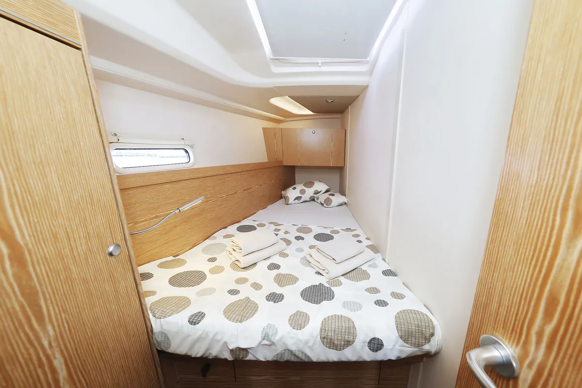 Cabin on Seaway, a Hanse 455 sailboat at Grad Biograd na Moru, Croatia