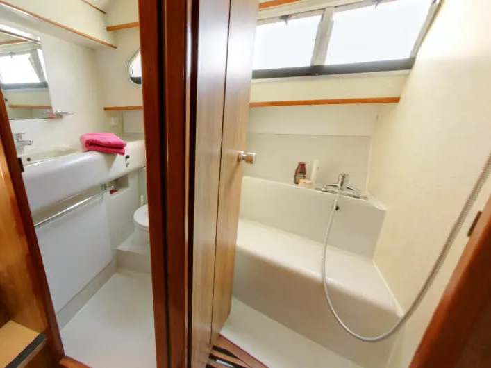 Head on Classique - Budget 15, a Gulet Classique motorboat at Fontenoy-le-Château, France