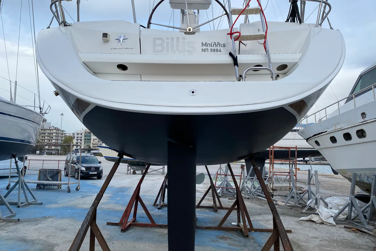 Exterior view of Billis, a Jeanneau Sun Odyssey 36i sailboat at Municipal Unit of Lefkada, Greece