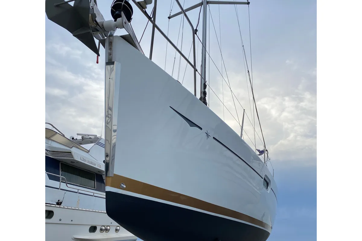 Exterior view of Billis, a Jeanneau Sun Odyssey 36i sailboat at Municipal Unit of Lefkada, Greece