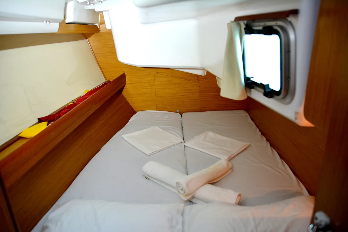 Cabin on Billis, a Jeanneau Sun Odyssey 36i sailboat at Municipal Unit of Lefkada, Greece