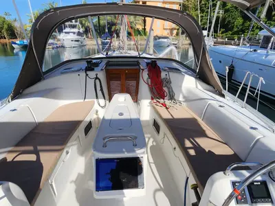 Cockpit of Grace of Rockfleet, a Beneteau Cyclades 43.4 sailboat at Baan Salak Phet, Thailand
