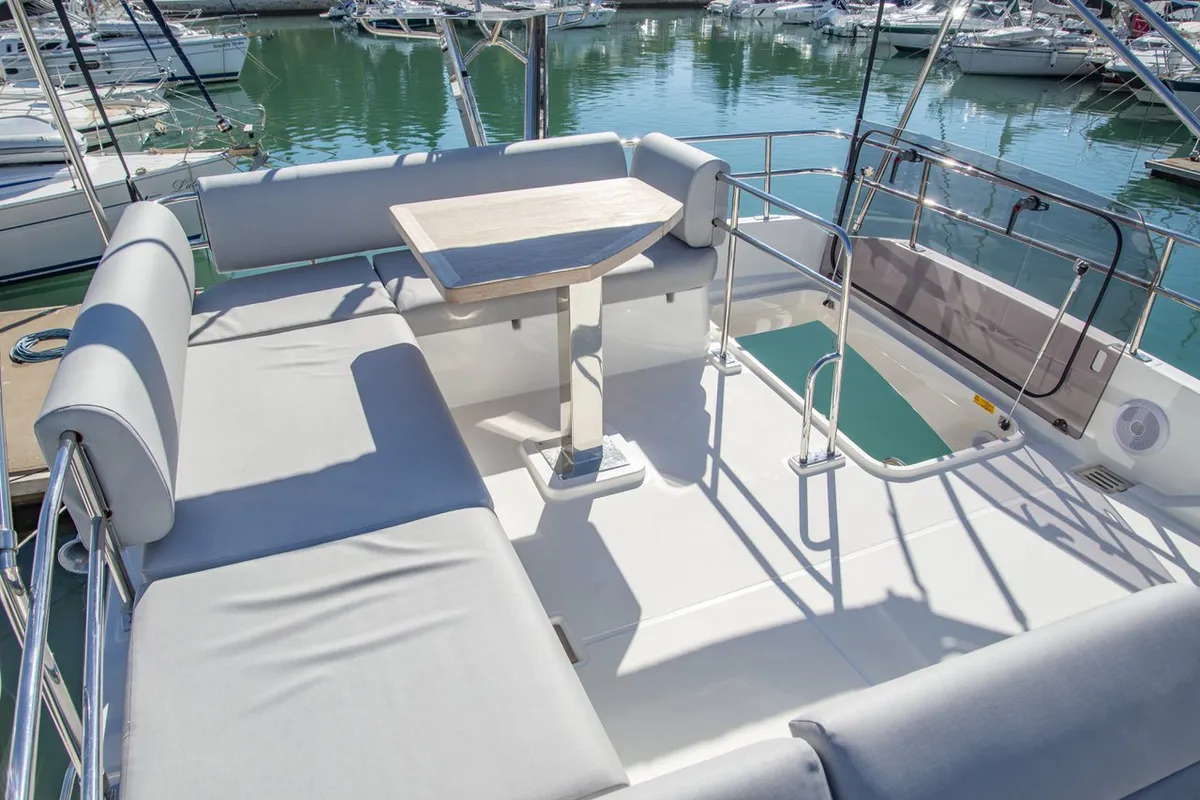 Deck of NN, a Jeanneau Prestige 420 Fly motor yacht at Grad Pula, Croatia