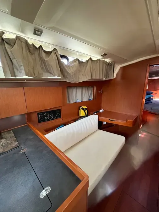 Salon of Illusion, a Beneteau Oceanis 41.1 sailboat at Kontokali, Greece