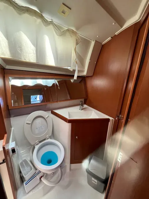 Head on Illusion, a Beneteau Oceanis 41.1 sailboat at Kontokali, Greece