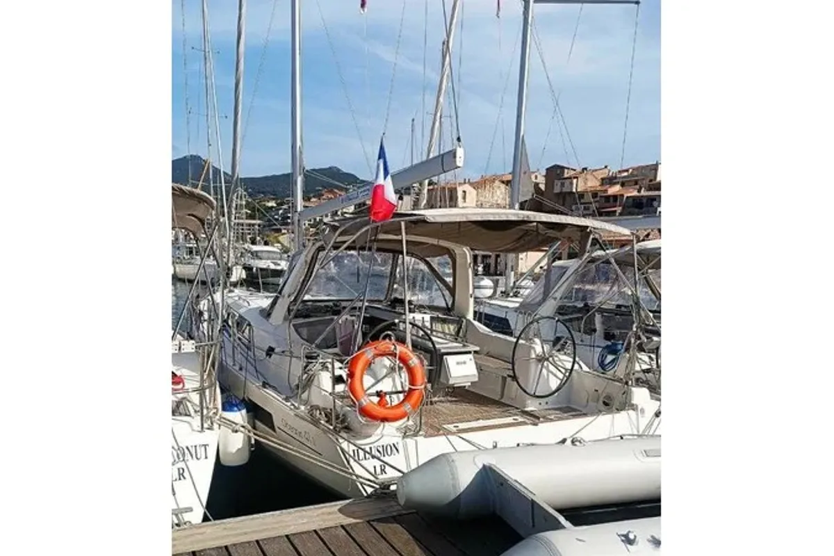 Exterior view of Illusion, a Beneteau Oceanis 41.1 sailboat at Kontokali, Greece
